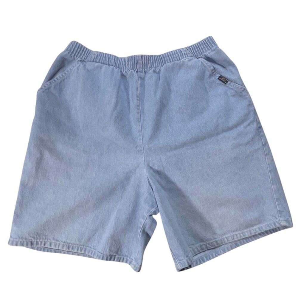 CHIC Light Wash Elastic Waist Denim Shorts 100% Cotton Size 16 Avg